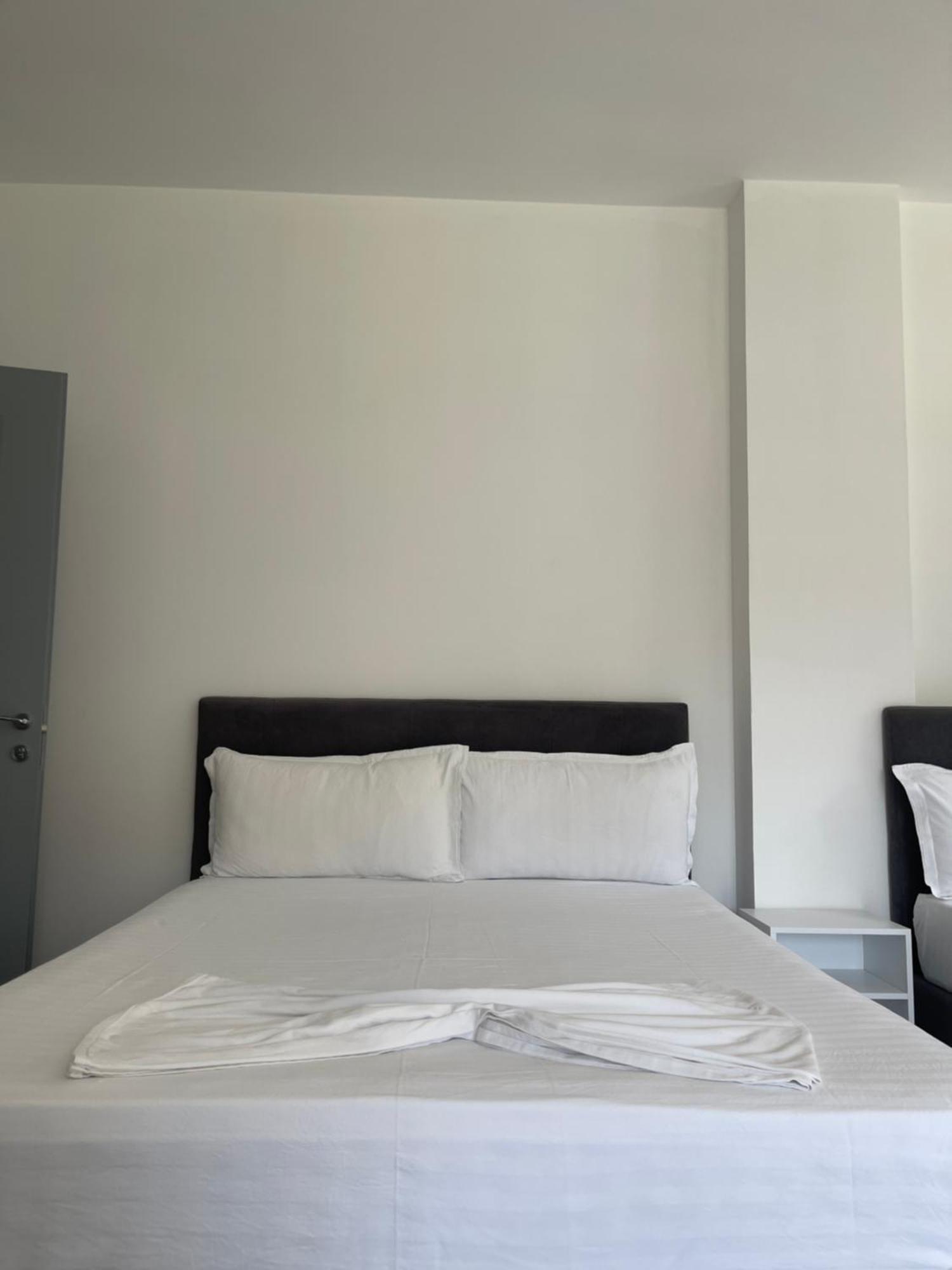 Aparthotel Lumnik - Shengjin- &